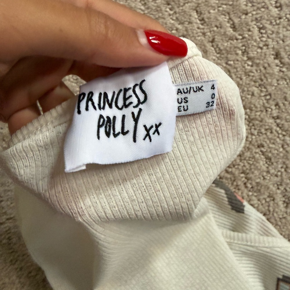 Princess Polly Cream Ribbed Crop Tank with Black Logo Tag - Picture 3 of 3